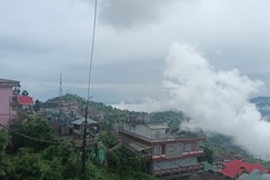 Mist N Mountain, Islampur