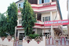 Pitambra Vishranti Grah, Datia