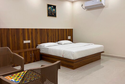 Hotel O ESTORIA HOTEL & RESORT