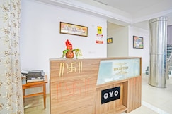 Hotel O Lotus Inn, Lucknow