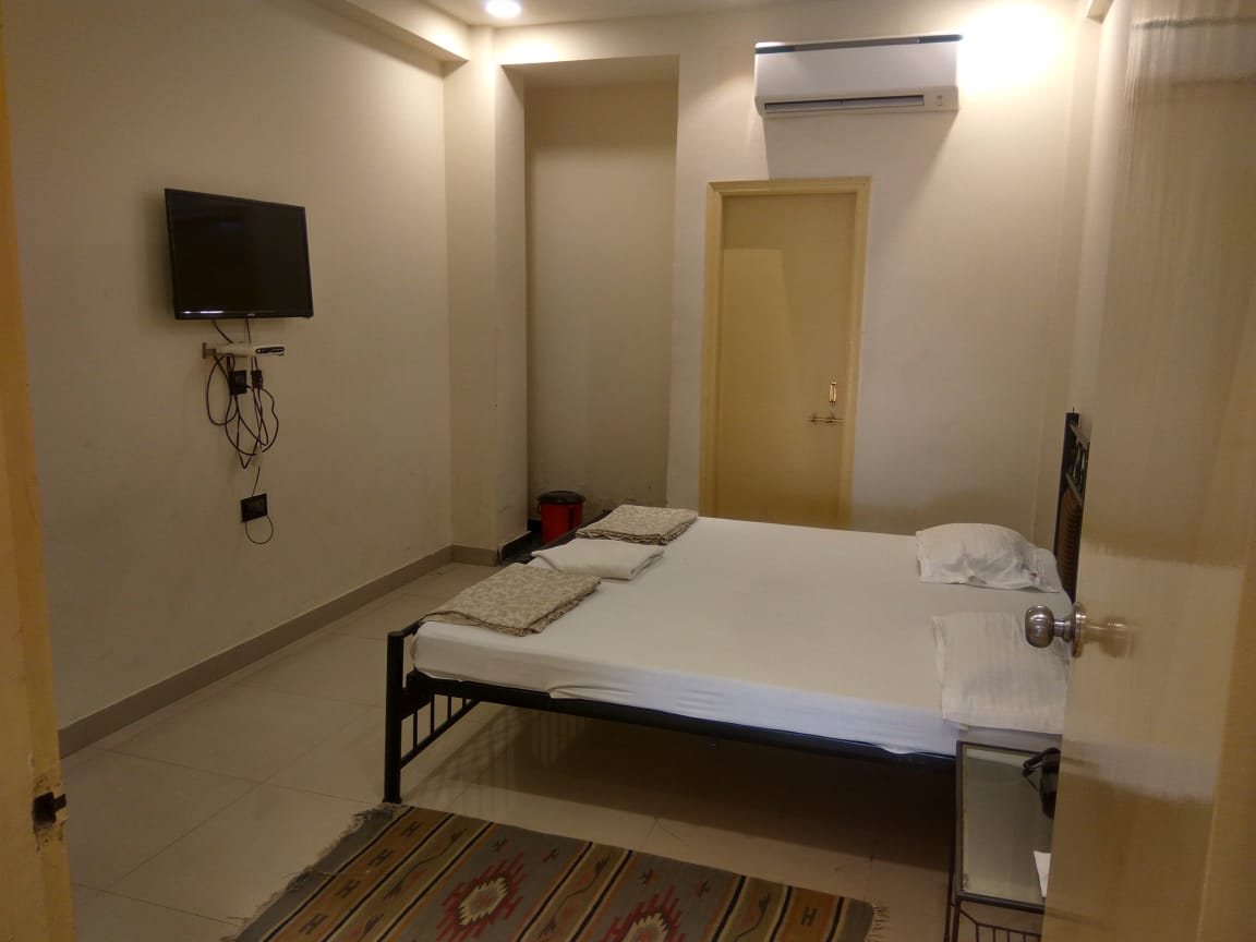 Matra Chaya Guest House - Tap to explore photos