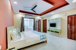 Shri Drona Hotel, Noida