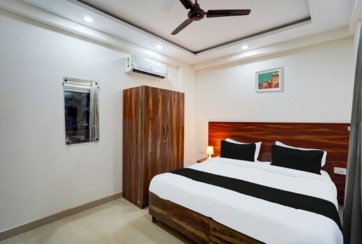 YS UPSCALE RESIDENCY