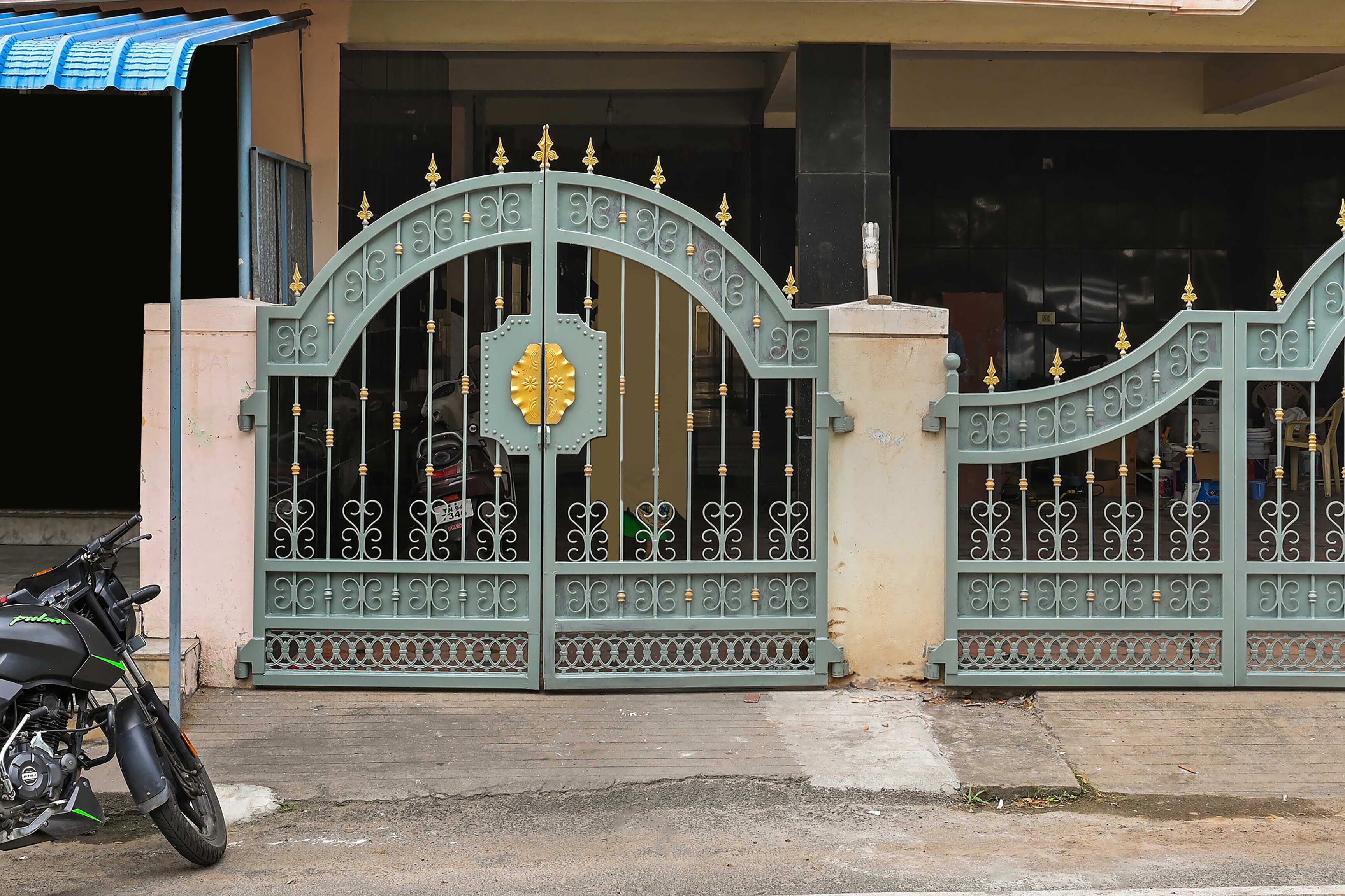 Hotel O Vel Vel Guest House - Tap to explore photos