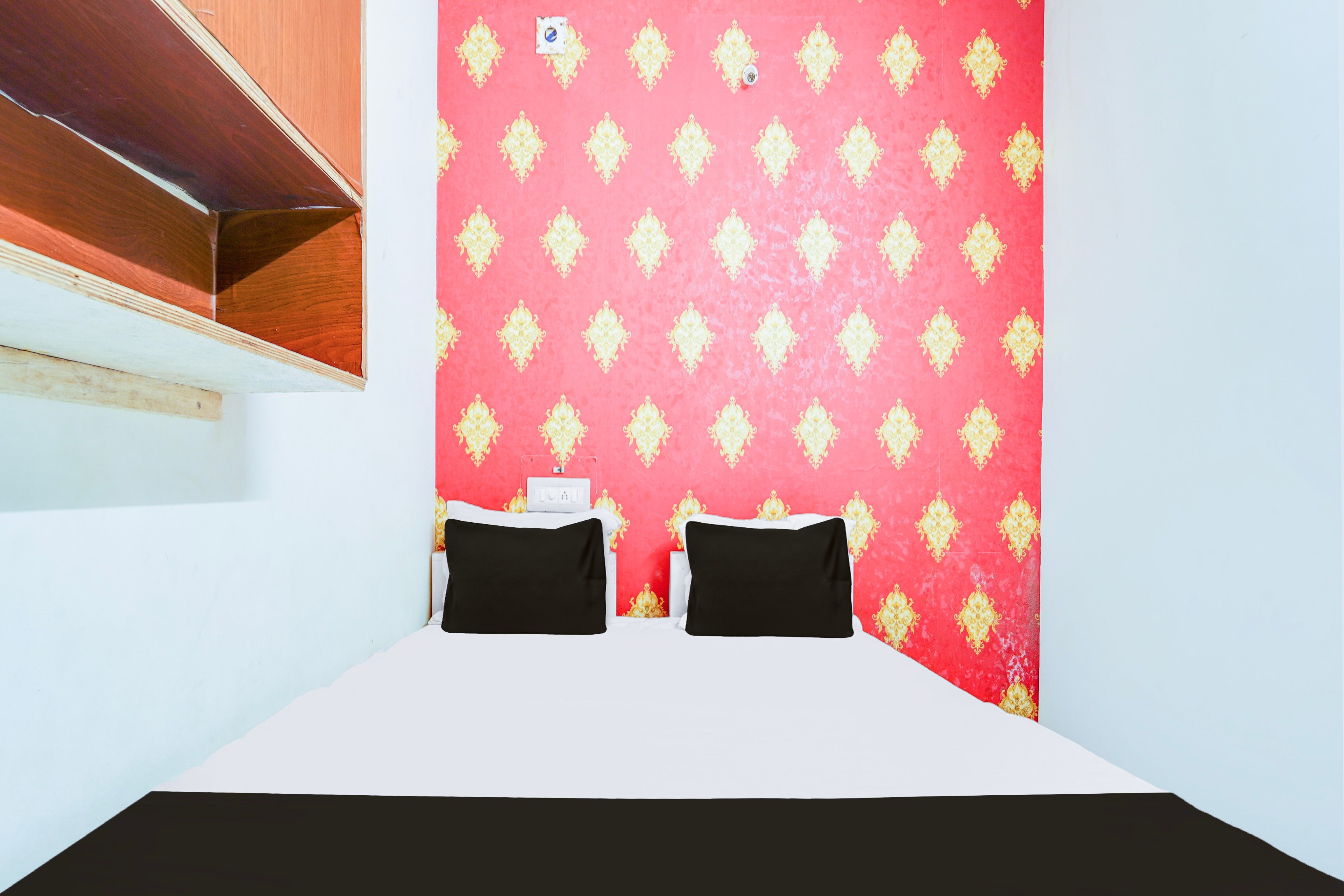 Hotel O Classic Grand Residency - Tap to explore photos