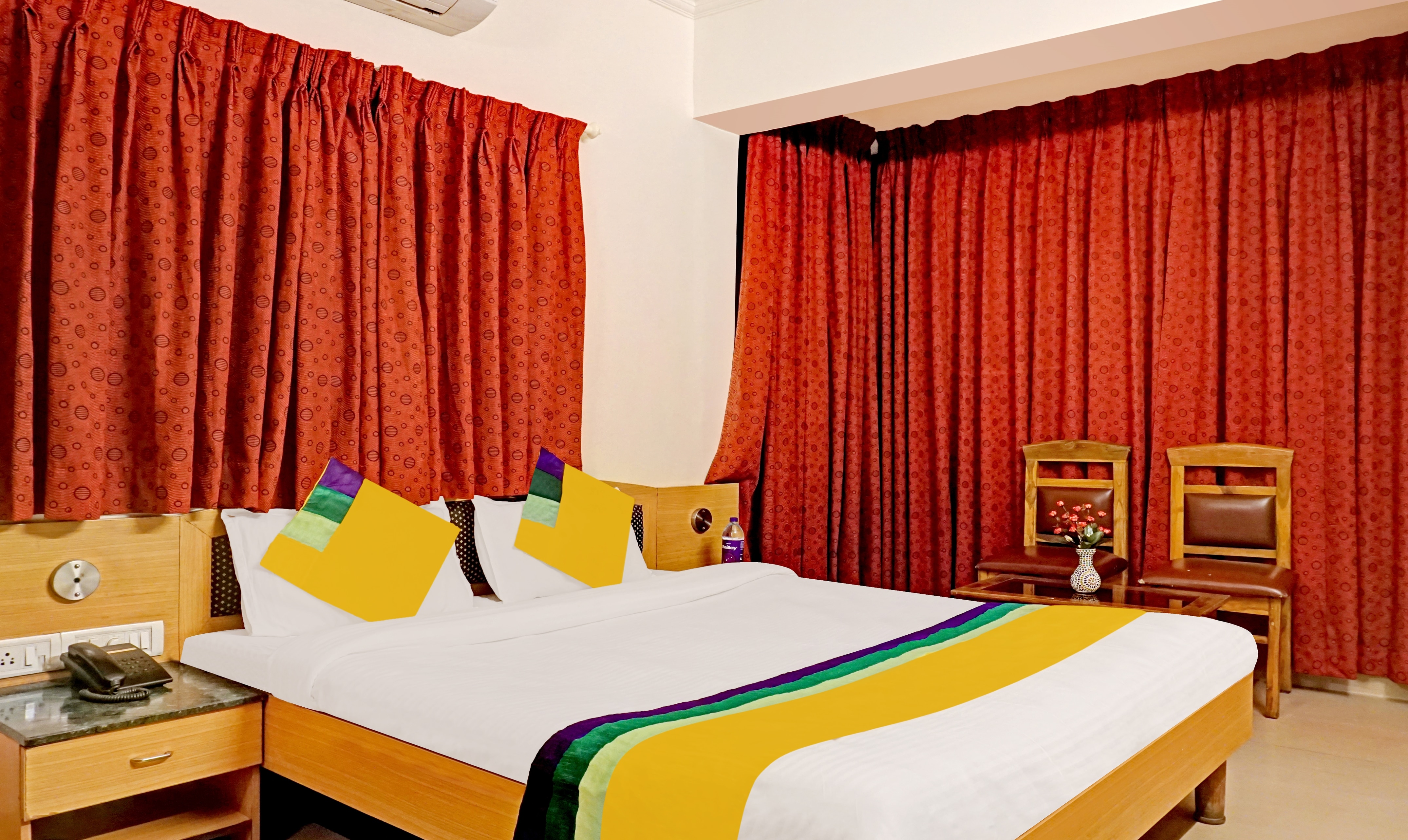 Itsy Hotels Crown Inn 2