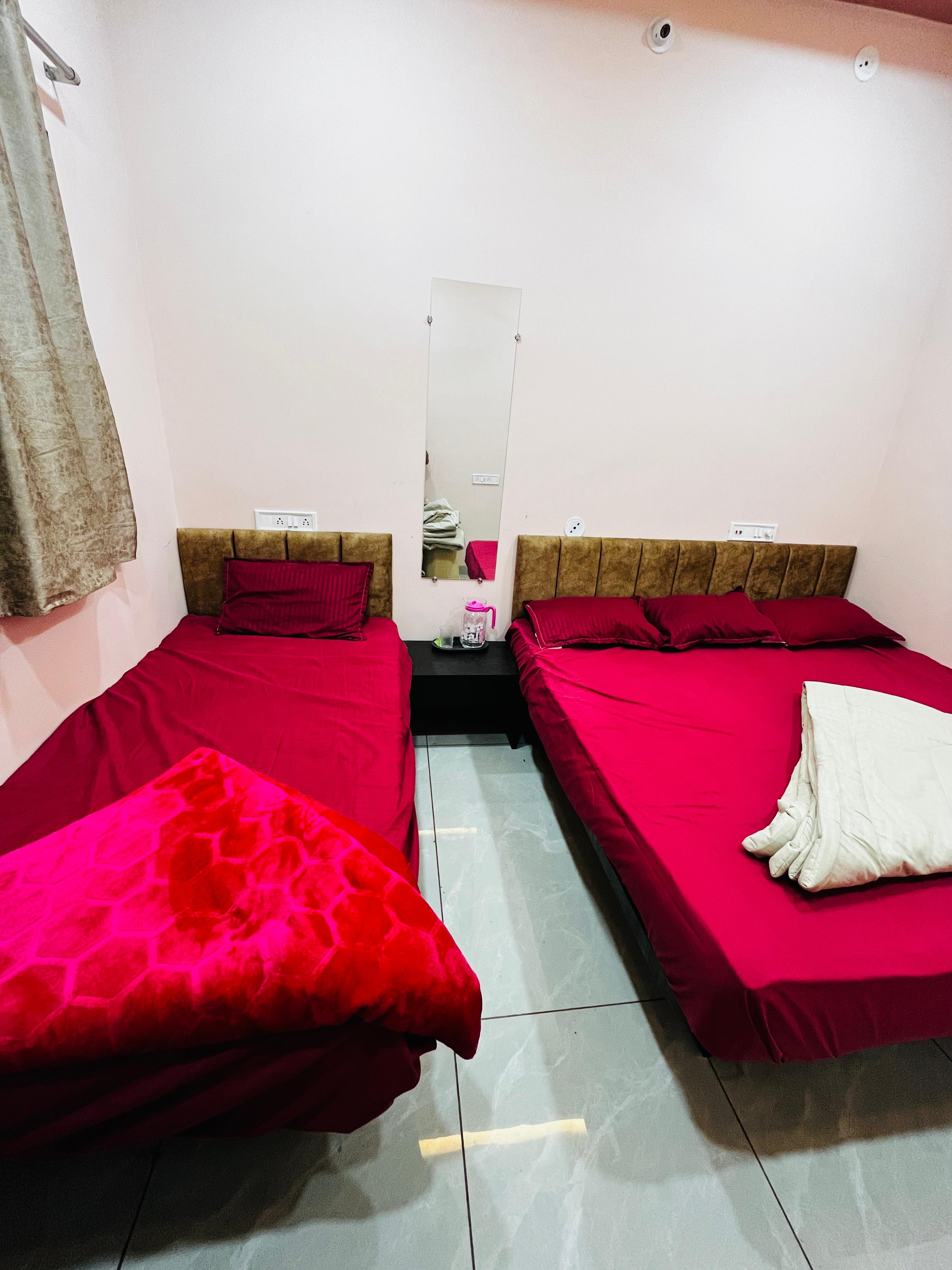 Mrityunjay guest house ,home stay - Tap to explore photos