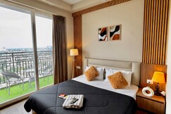 Apex Suite luxurious and private near expo mart, Dankaur