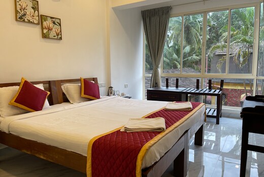 Salotel Deluxe