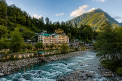 The River Grand, Manali