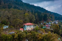 Entire Premium Homestay in Pedong | Zostel, Aritar