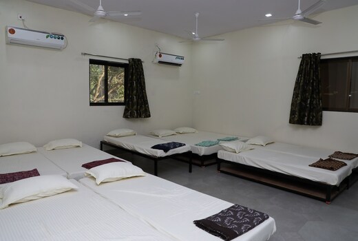 Narwekar Farms Rima 2BH with Private Pool