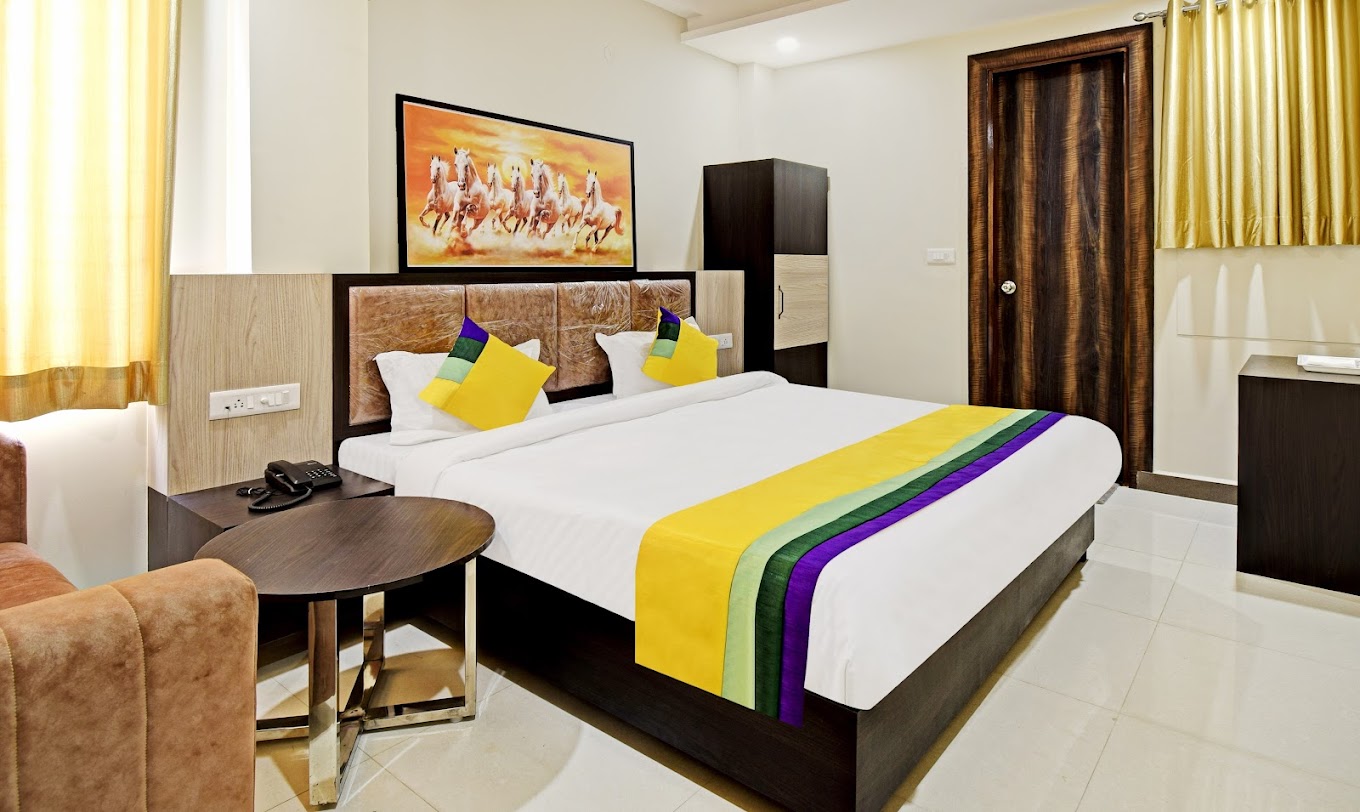 Hotel Shashwat - Tap to explore photos