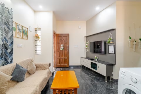 Simpl Homes - BTM 2nd Stage - Flat 301