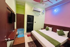 Chandransh Guest House Near Ram Mandir Ayodhya, Ayodhya