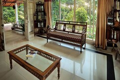 Vintage Coffee Estate 3 Bedrooms 1 Cottage, Wayanad