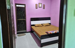 Bright Double Room In City view