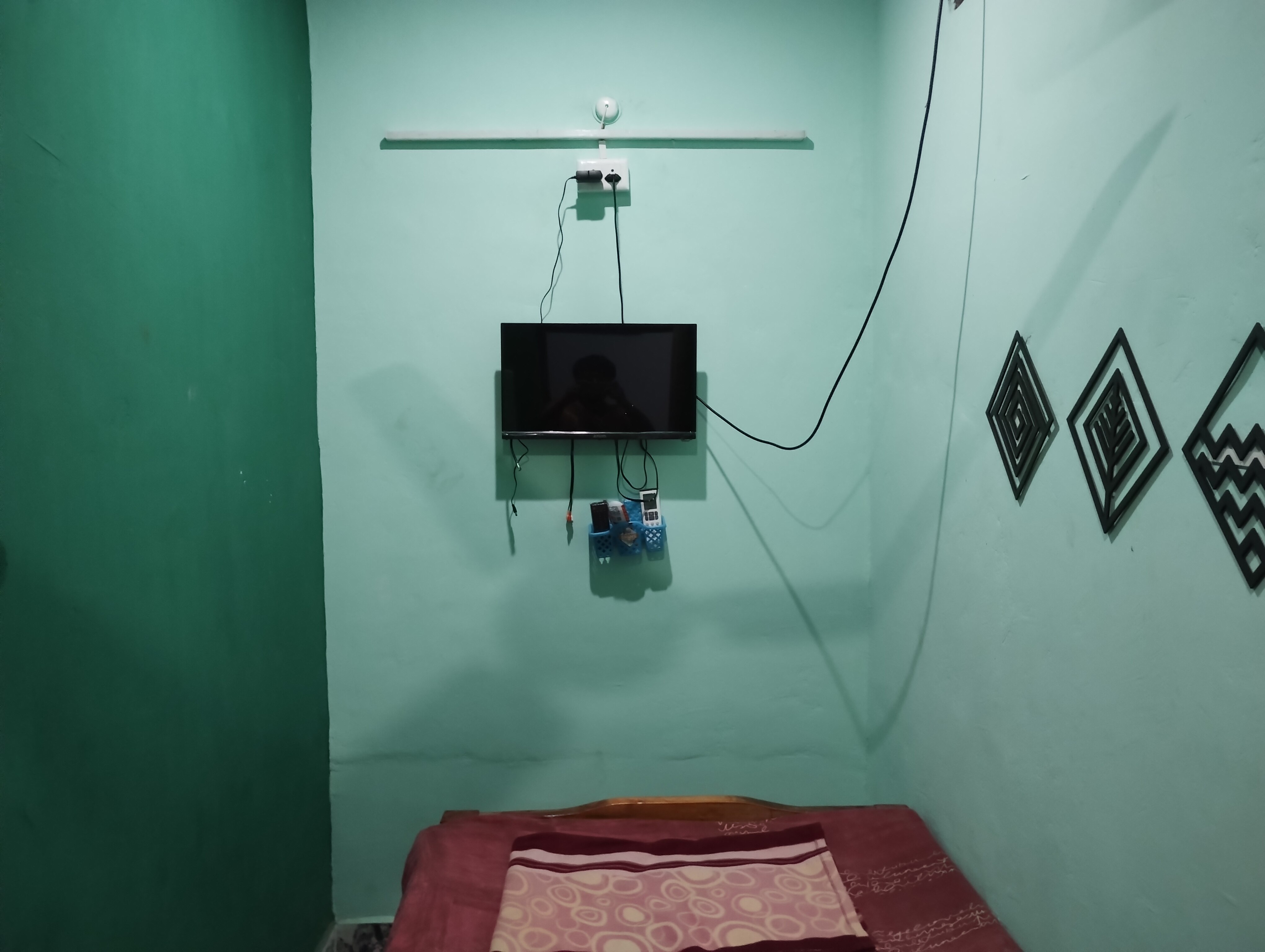 Pleasant Stay at Saradha Nivas Near Temple - Tap to explore photos