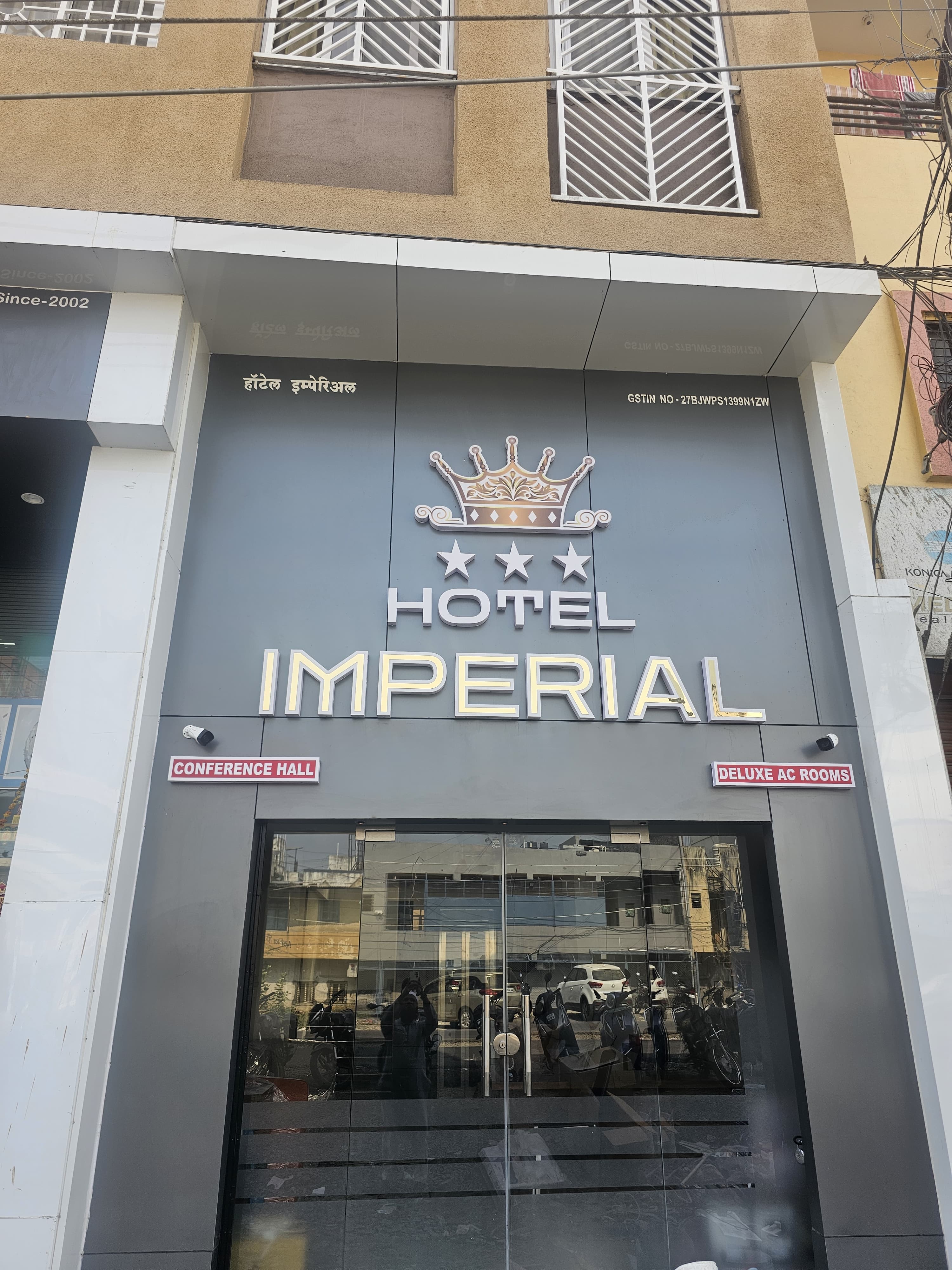 HOTEL IMPERIAL - Tap to explore photos