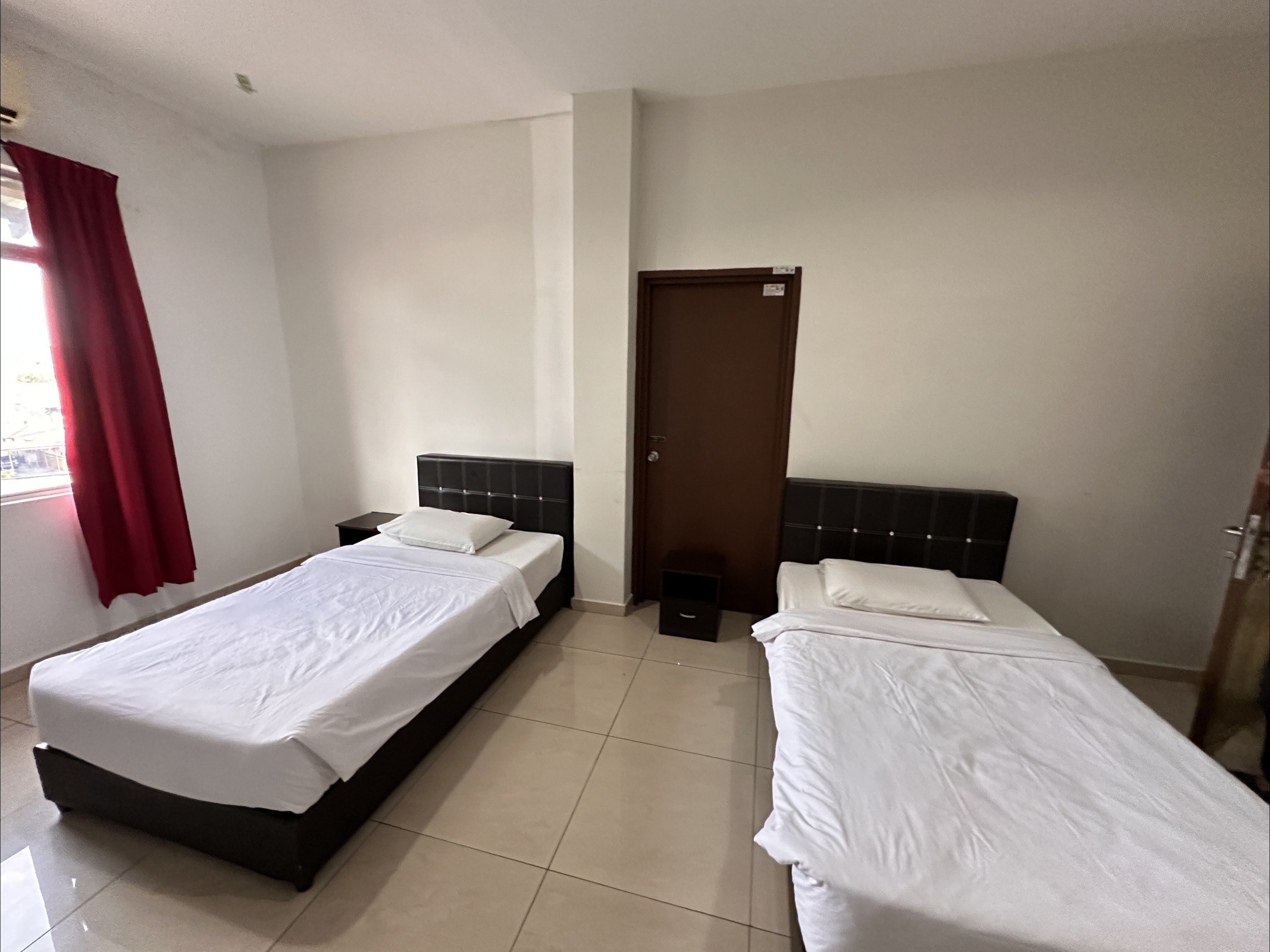Hotel O Melaka near AEON Shopping Centre formerly Formosa - Tap to explore photos