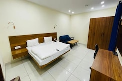 FabHotel Celebrity Inn, Delhi