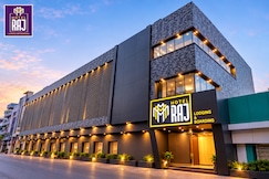 Hotel Raj, Basmat