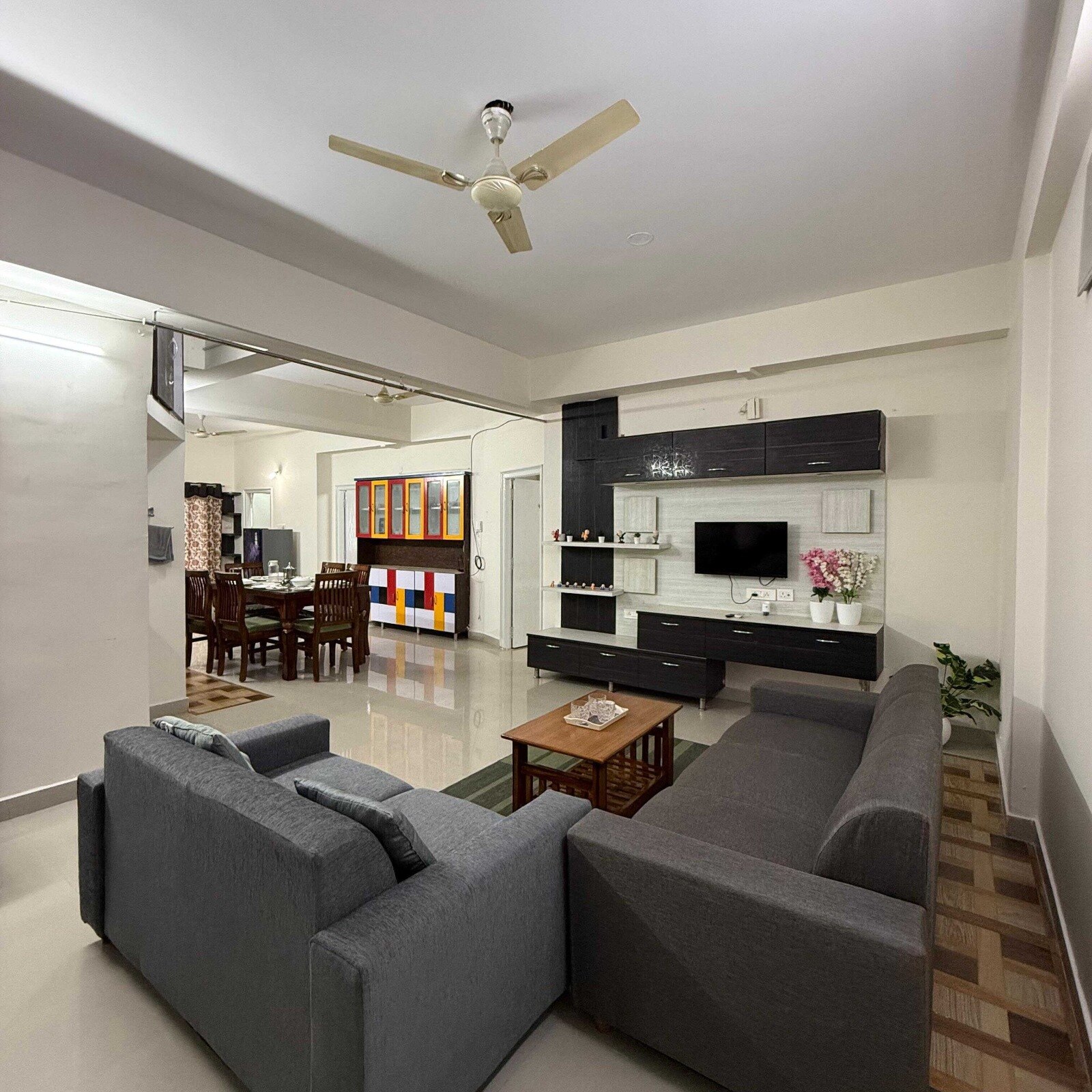 Room in Gachibowli near AIG Hospital - Tap to explore photos