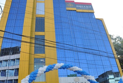Dreamz Hotel