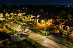 Daksh The Nirvana Retreat, Godhra