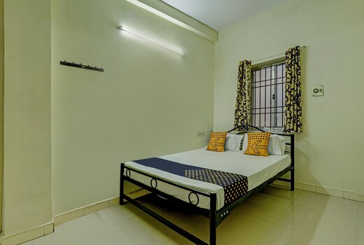 Collection O Velachery Railway Junction Formerly Vijay Guest House