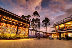 Chandys Drizzle Drops- Munnar Top Station, Munnar