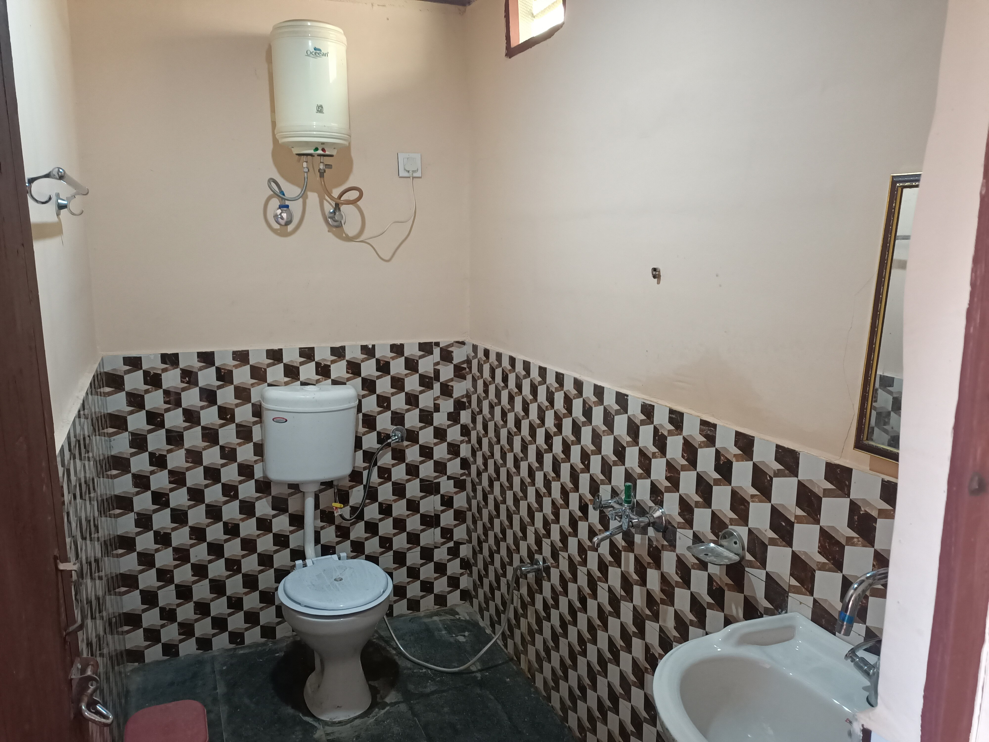 Him Ghar Homestay | Cottage Rooms - Tap to explore photos