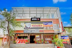 HOTEL O UTSAV STAY, Bangalore