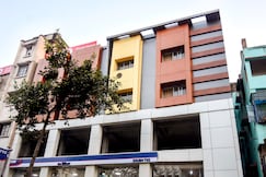 Hotel O Andul Road Near TVS Showroom, Kolkata