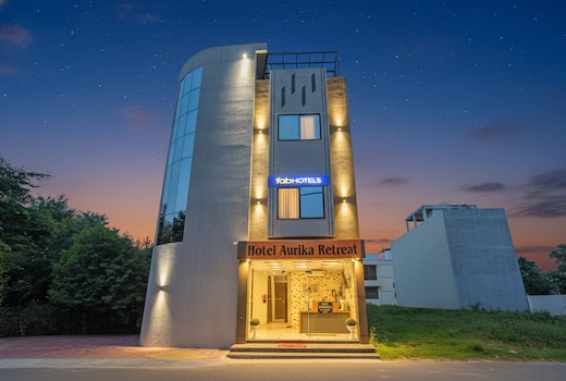 FabHotel Aurika Retreat