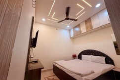 Hotel Shiv Malhar Palace, Ujjain