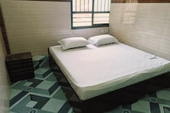 PM PALACE, Parauna