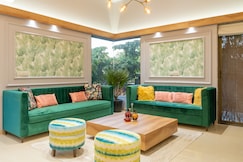 Aaramghar Stays - 4BR Cozy Villa with Temperature Control Pvt Pool, Lonavala