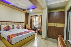 FabHotel Chennai Palace, Chennai