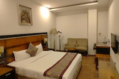Hotel BB Grand Agra, Agra