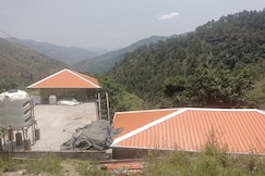 Tikra Valley Resort, Chakrata