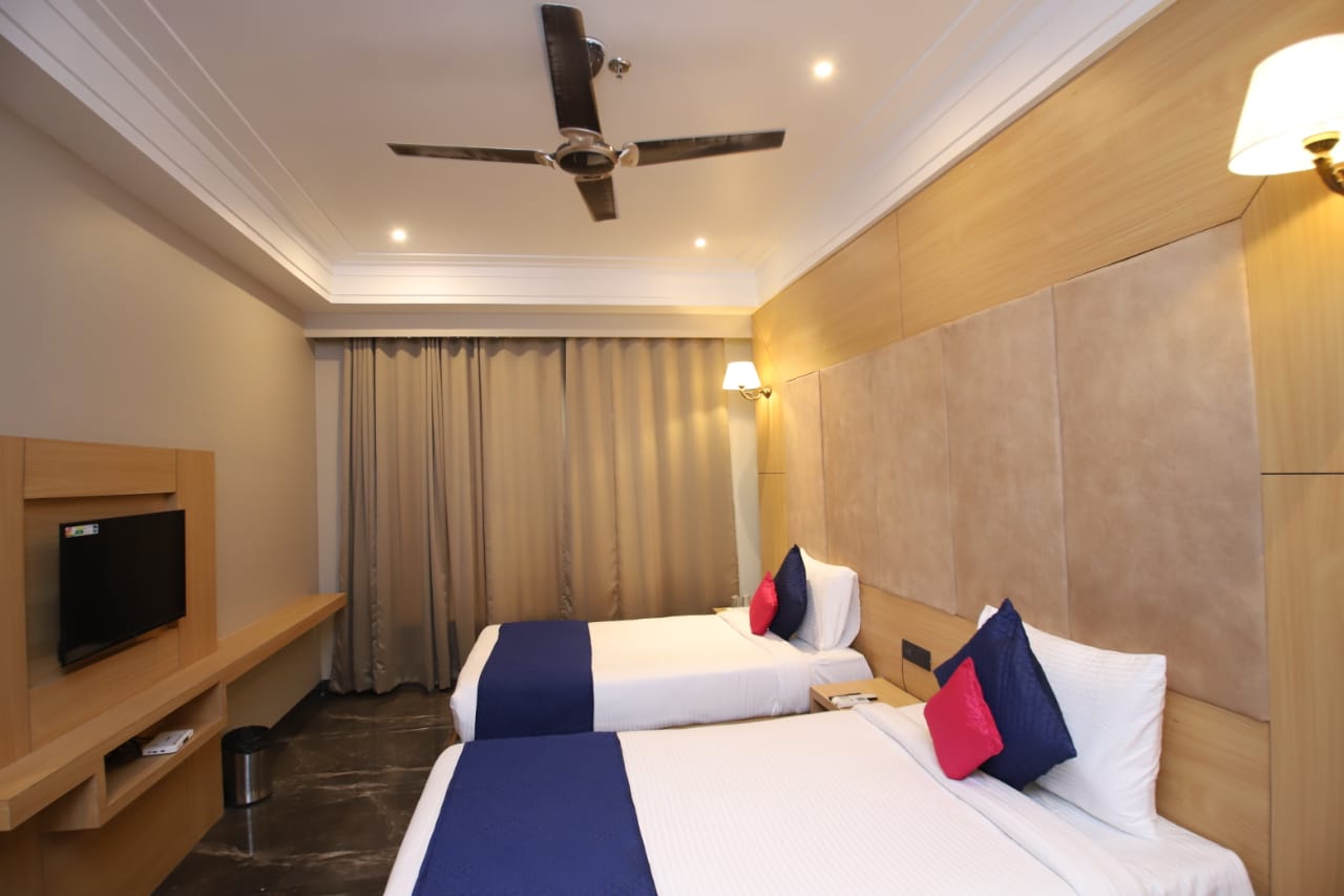 Hotel Lemonade Alwar - Tap to explore photos