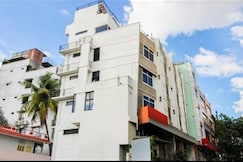 Hotel G N International, Hyderabad