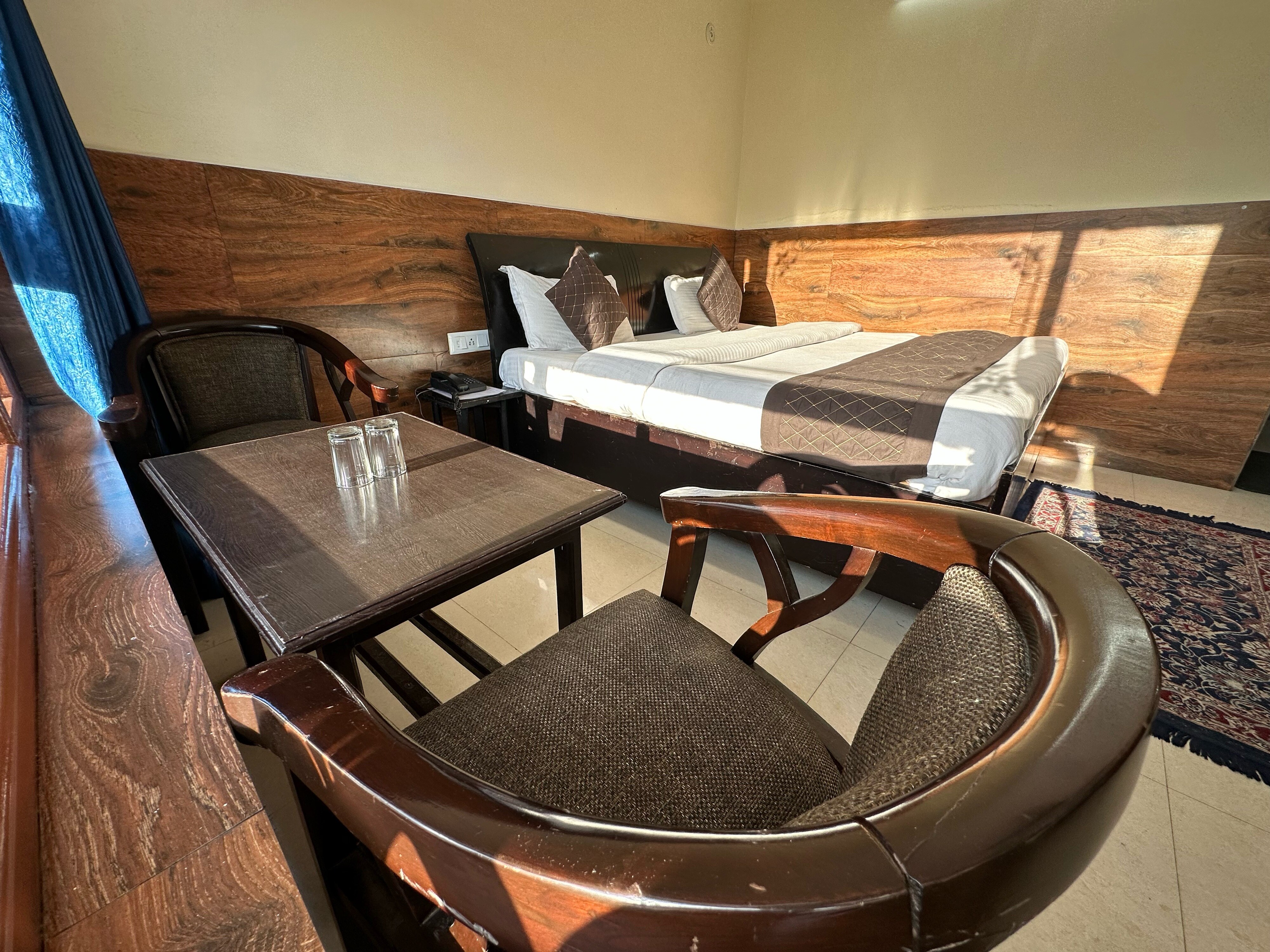 Rohila Lodge Guest House - Tap to explore photos