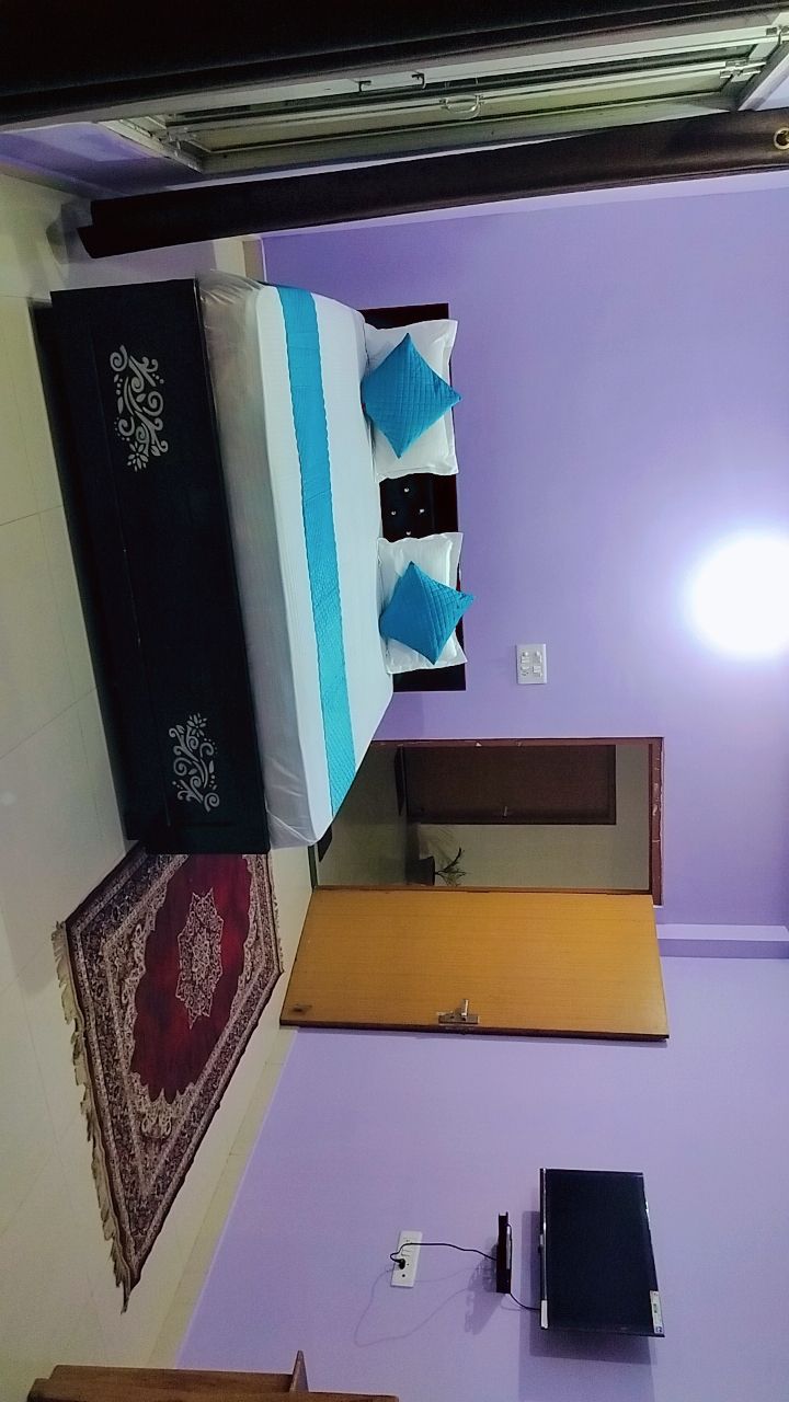 Premshi Guest House - Tap to explore photos