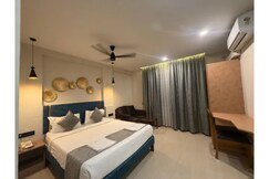 Oriva Solmar, Goa