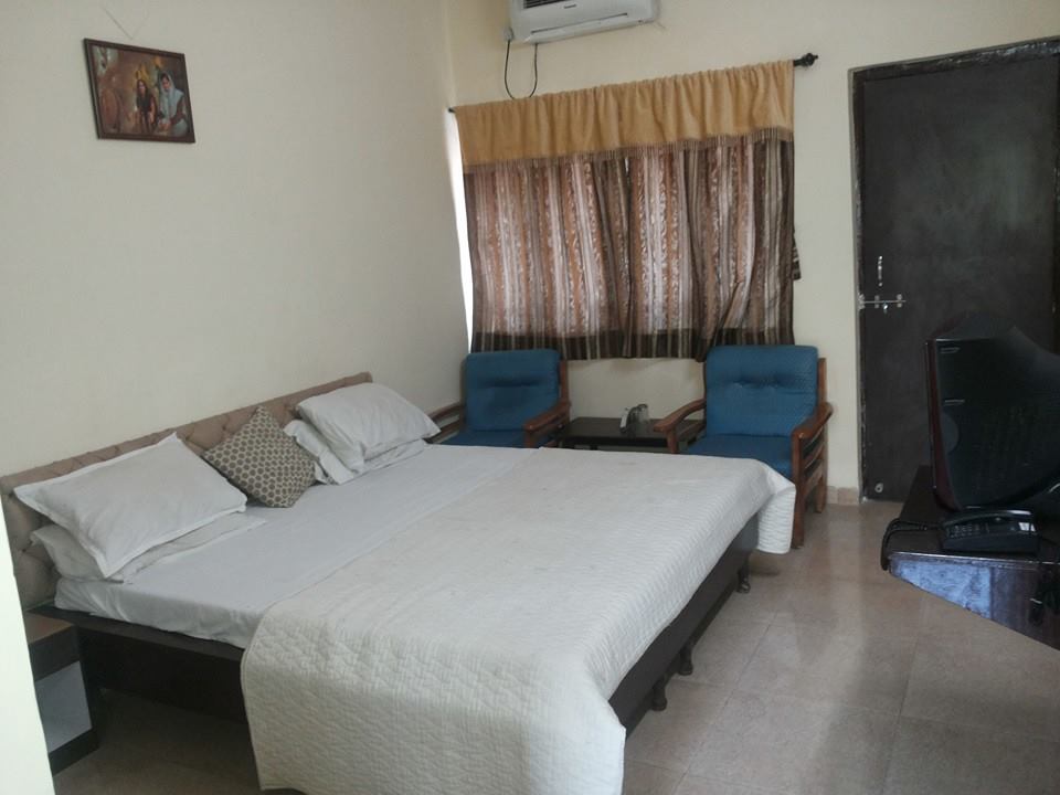 Hotel Sukhsagar - Tap to explore photos