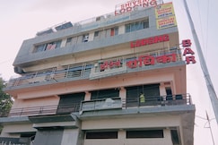 Hotel Radhika Lodging, Nashik