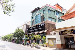 Super OYO 484 Pannee Residence Khaosan (SHA Plus), 