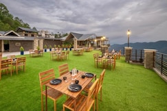 Pine View Hill Crest, Kasauli